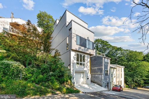 4315 Boone St, Philadelphia PA 19128-5003 exterior