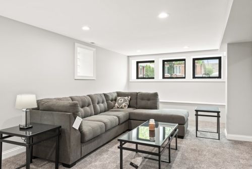 2419 Carmen Ave, Chicago IL  60625-2605 exterior