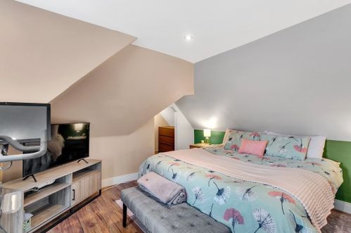 1836 Greenleaf St, Pittsburgh PA  15211-1022 exterior