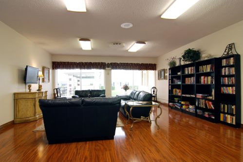 1592 14 Ave, Boynton Beach FL 33426-5807 exterior