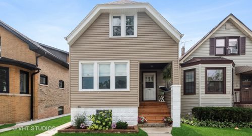 5747 Grace St, Chicago, IL 60634-2652