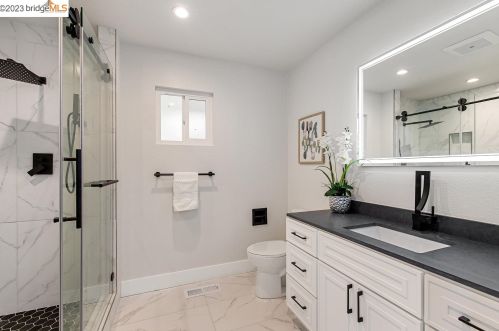 1735 Ancona Ct, Concord CA  94519-1524 exterior