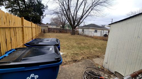 404 8 Ave, Broadview IL 60153-1515 exterior