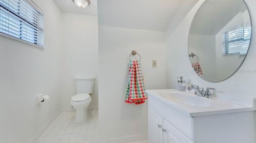 7937 Bayside Vw Dr, Orlando FL 32819-7237 exterior