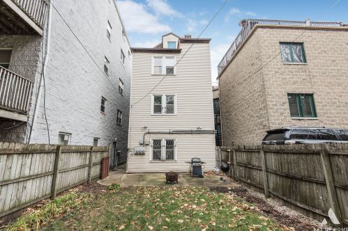 907 Racine Ave, Chicago IL 60643-5402 exterior