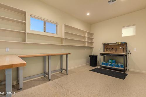 38421 19 Ave, Phoenix AZ 85009 exterior