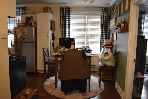 3845 Greenview Ave, Chicago, IL 60613-2761