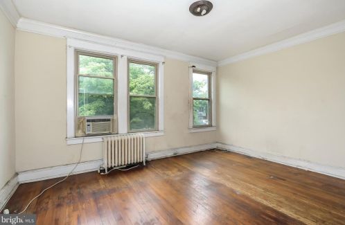 1332 G St, Washington DC  20005-3004 exterior