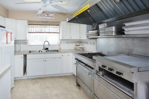 4378 Mockingbird Dr, Boynton Beach FL 33436-2638 exterior