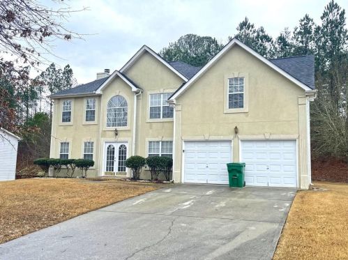 1623 Rogers Crossing Dr, Lithonia GA  30058-7011 exterior