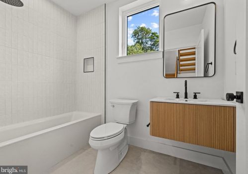 4315 Boone St, Philadelphia PA 19128-5003 exterior