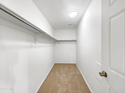 34928 31st Ave, Phoenix AZ  85086-3206 exterior