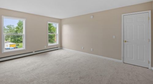 465 Josiah Bartlett Rd, Concord NH 03301-5919 exterior