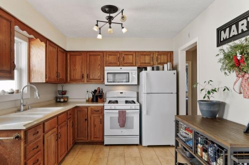 1209 8 Ave, South Saint Paul MN 55075-2052 exterior