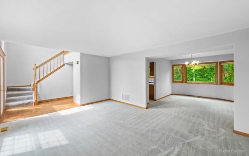 1788 Woodhaven Dr, Bull Valley IL 60014-1940 exterior