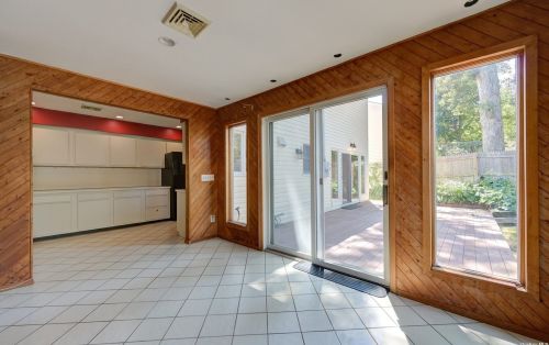 11 Munson Ct, Huntington Station NY 11747-1632 exterior