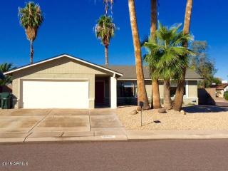 12816 38th St, Phoenix, AZ 85032-7386