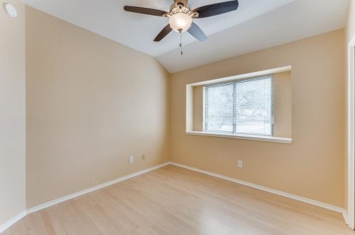 11508 Cherry Hearst Ct, Austin TX 78750-3525 exterior