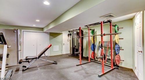 59 Mountainview Ave, Nutley NJ 07110-2233 exterior