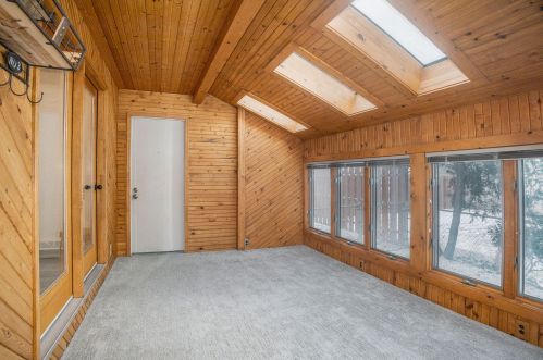 4583 Sutton Pl, Wyoming MI 49418 exterior