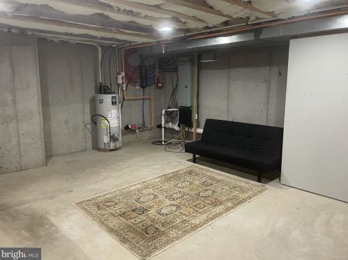 2648 Collins St, Philadelphia PA  19125-1408 exterior