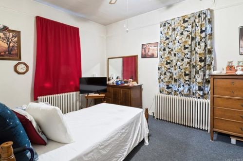 100 Cottage Ave, Mount Vernon NY 10550-1404 exterior