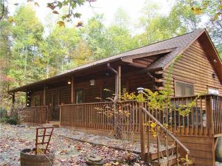 578 Woodgate Dr, Sunshine, NC 28018-8816