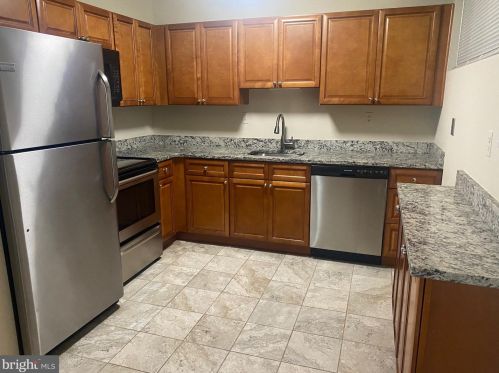 1745 Great Falls St, Mc Lean VA  22101-5457 exterior