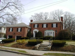 88 Exeter St, Newton, MA 02465-2809