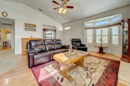 644 Dancer Way, Turlock, CA 95382-9622