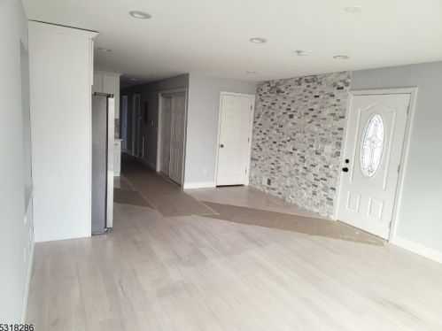 393 9 St, Newark NJ 07107-1907 exterior