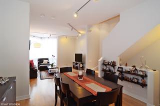 1253 Cottage Pl, Chicago IL  60607-2855 exterior