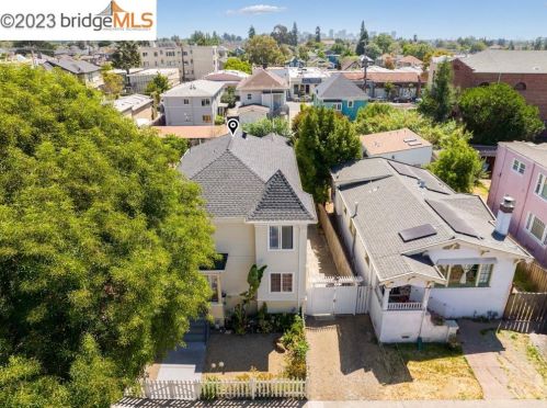 1898 Harmon St, Berkeley, CA 94703-2465