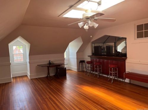 131 Esplanade, Mount Vernon NY 10553-1116 exterior