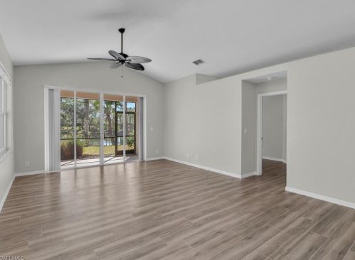 8418 Bent Crk Way, Naples FL 34114-9421 exterior