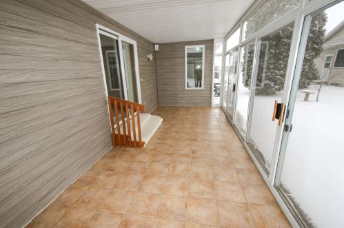 4517 Clayton Crst Ave, Milwaukee WI 53221-3732 exterior