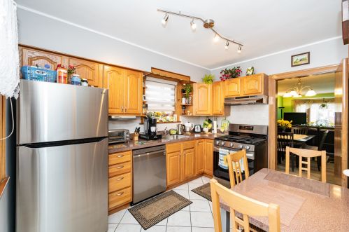 2931 Meade Ave, Chicago IL 60634-1522 exterior