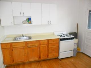 1600 Pratt Blvd, Chicago IL  60626-4105 exterior