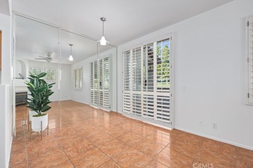 2479 Sunningdale Dr, Tustin CA 92782-0940 exterior