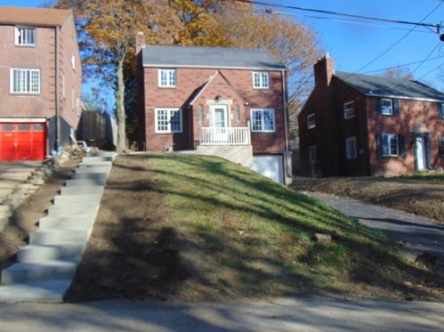 1420 Avon Pl, Pittsburgh, PA 15221-1215