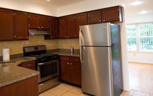 400 Draco Rd, Piscataway NJ 08854-5472 exterior