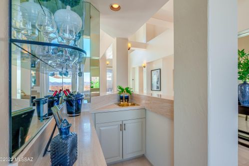 1465 Ram Cyn Dr, Tucson AZ 85737-9295 exterior