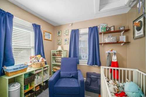 17 Myrtle St, Norwalk CT 06855 exterior