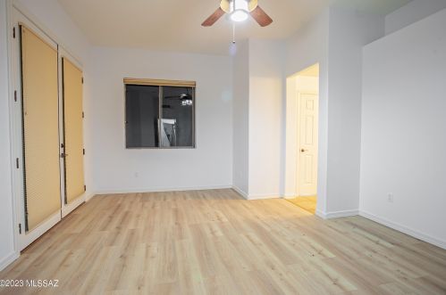 8154 Painted Feather Dr, Tucson AZ  85743-7418 exterior