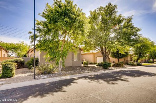 2181 Marlin Dr, Chandler, AZ 85286-6789