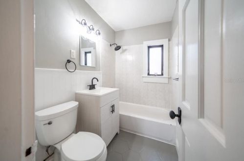 4711 Bay View Ave, Tampa FL 33611-1127 exterior