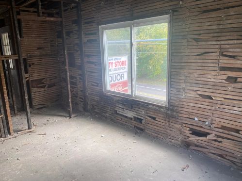 701 Knapp St, Grand Rapids MI 49505-4420 exterior