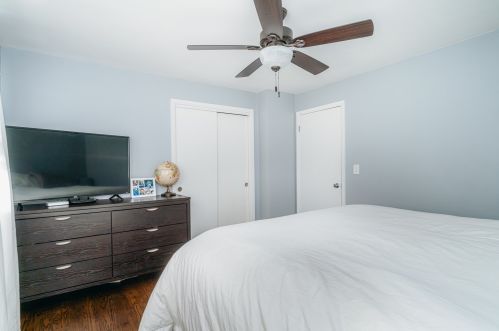 5223 Nashville Ave, Chicago IL 60638-1216 exterior