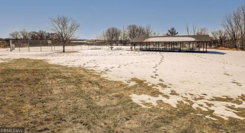 2064 Gresham Ave, Saint Paul MN 55128-3916 exterior