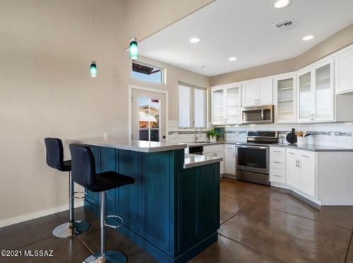 1095 Meyer Ave, Tucson, AZ 85701-2927